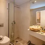 Апартаменты Olea House Лименария